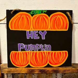 Cute wood painted door sign… or just decor for your house😊